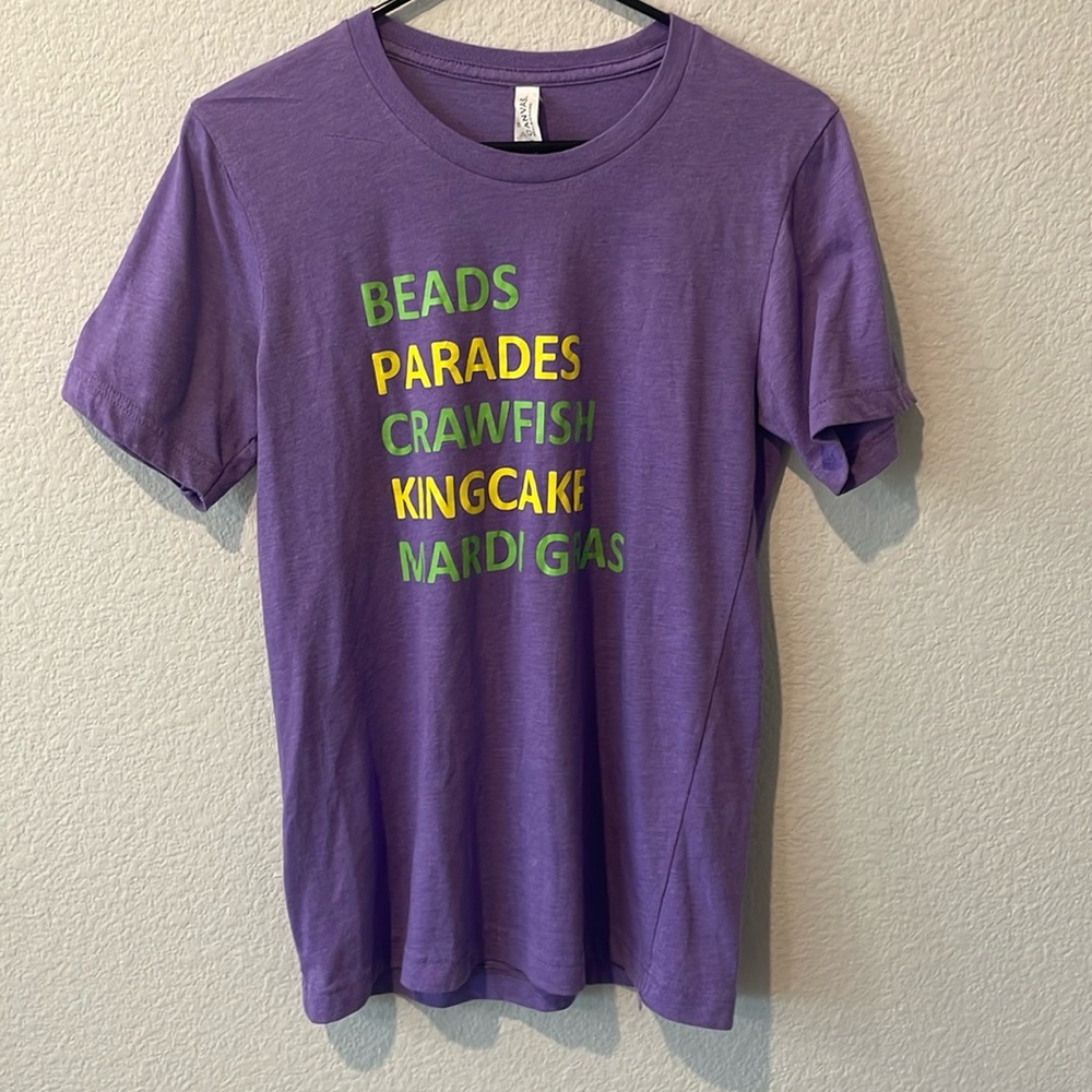 Mardis Gras King Cake Beads T Shirt S‎